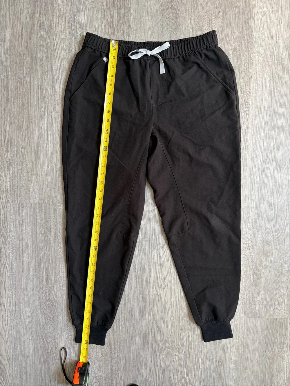 Figs Tansen Jogger Scrub Pant Black Pull-On Stretch Men’s Size M Short